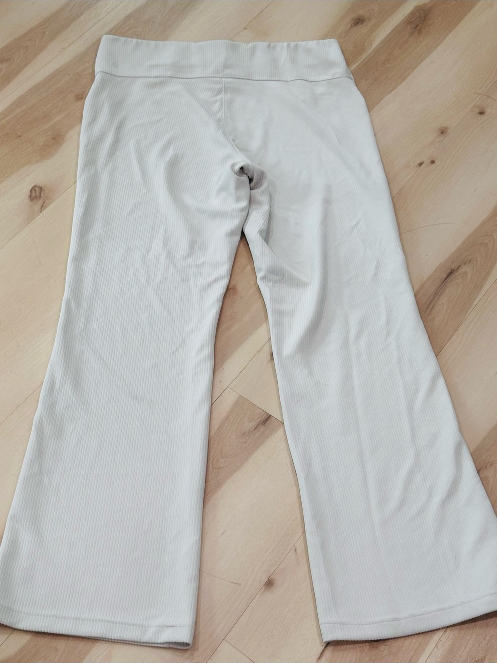Lululemon Ribbed Softstreme Flared Pant *Regular Bone Sz 14 W5GVKS Casual - Picture 13 of 15